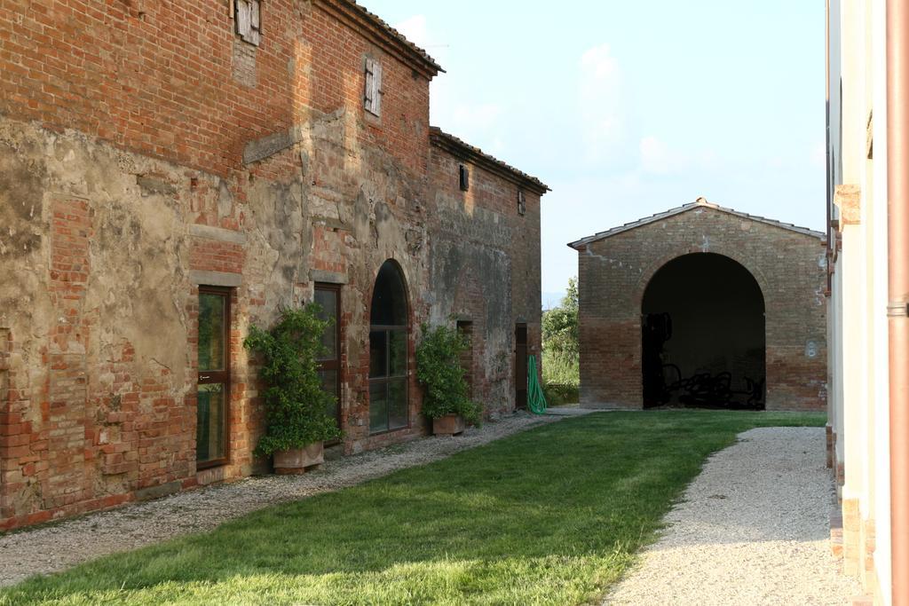 Villa Porticciolo Montepulciano Stazione エクステリア 写真